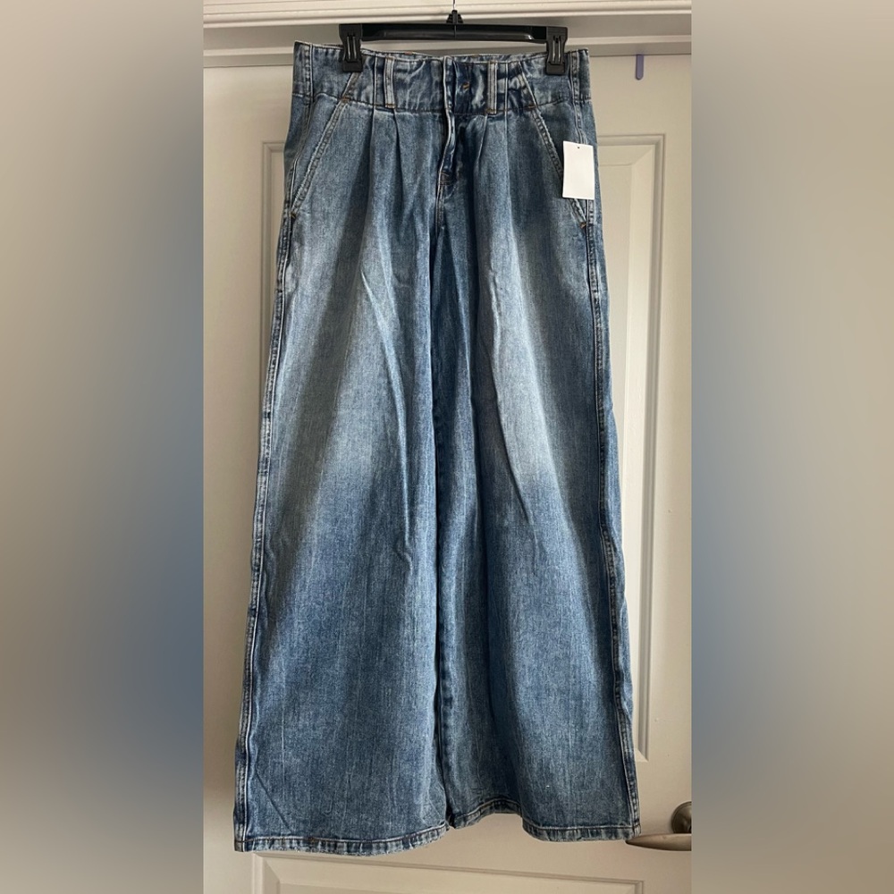 Vigoss wide leg jeans